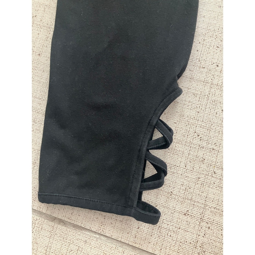 Weekends by Chicos Black‎ Cropped Leggings Lattice Cutout Detail Size 0 - Picture 6 of 9